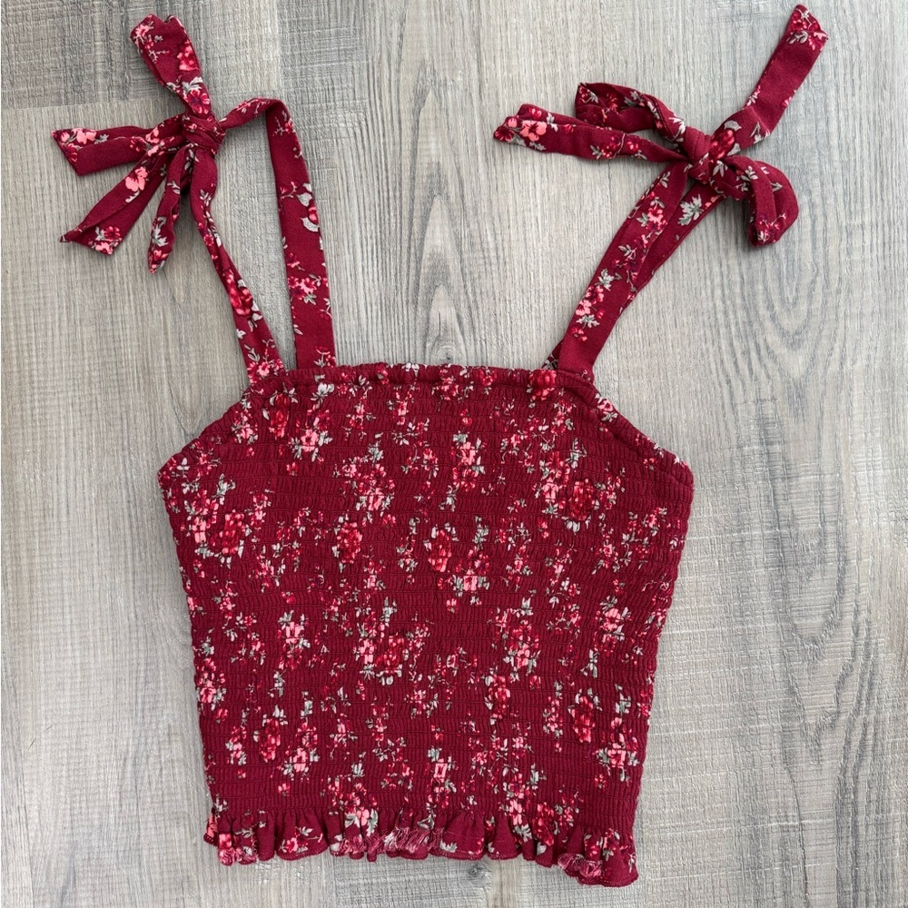 Xhilaration Red Floral Smocked Tie Shoulder Crop Tank Top